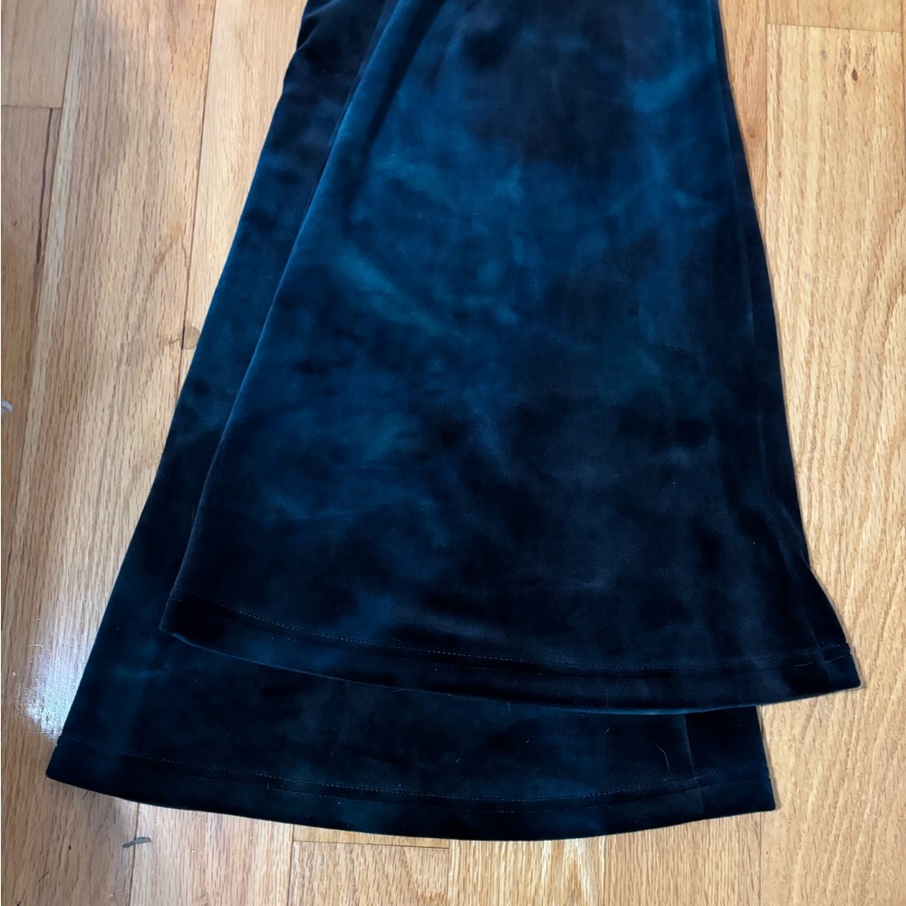 🌺Jessica Simpson Black and Green Tie Dye REESE Flare Velvet pants - Picture 5 of 7